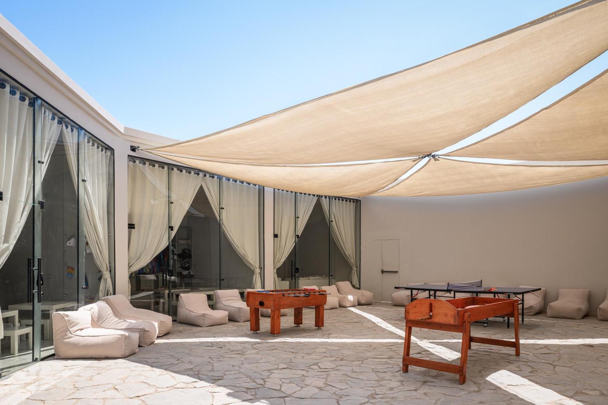 Serry Beach Resort Hurghada Exterior photo